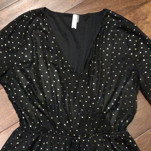 Black and Gold Faux Wrap Pull On Romper With Bell Sleeves SIZE LARGE - Picture 6 of 6